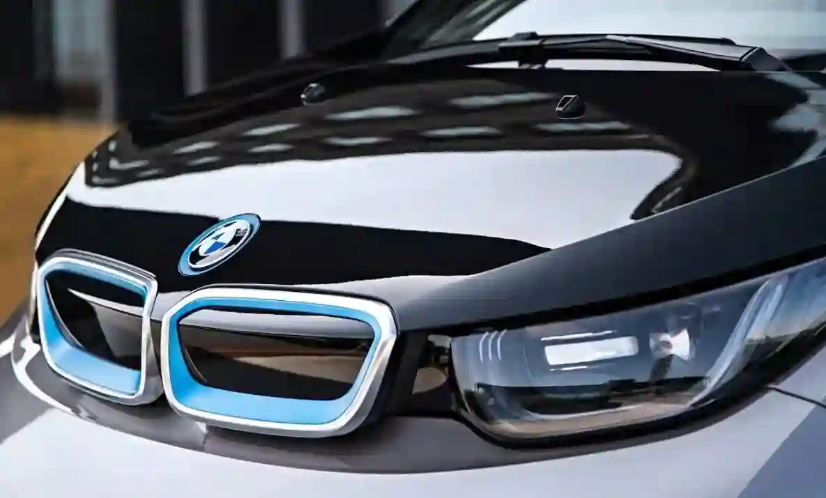 ЭВОЛЮЦИЯ РЕШЕТКИ РАДИАТОРА BMW. 13 СТАДИЙ.