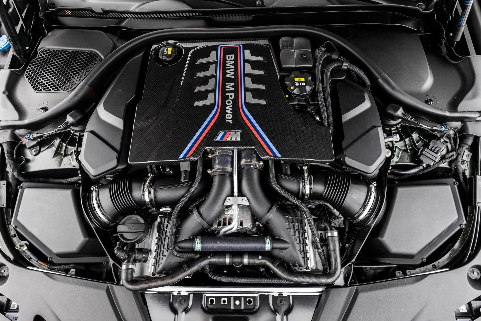 Автомобили BMW M сохранят рядные шестицилиндровые двигатели и V8 как минимум до 2030 года