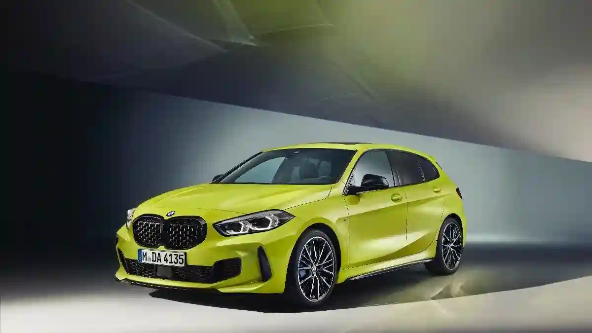 Для тех, кто был занят: старт производства BMW i4 и другие яркие события недели.