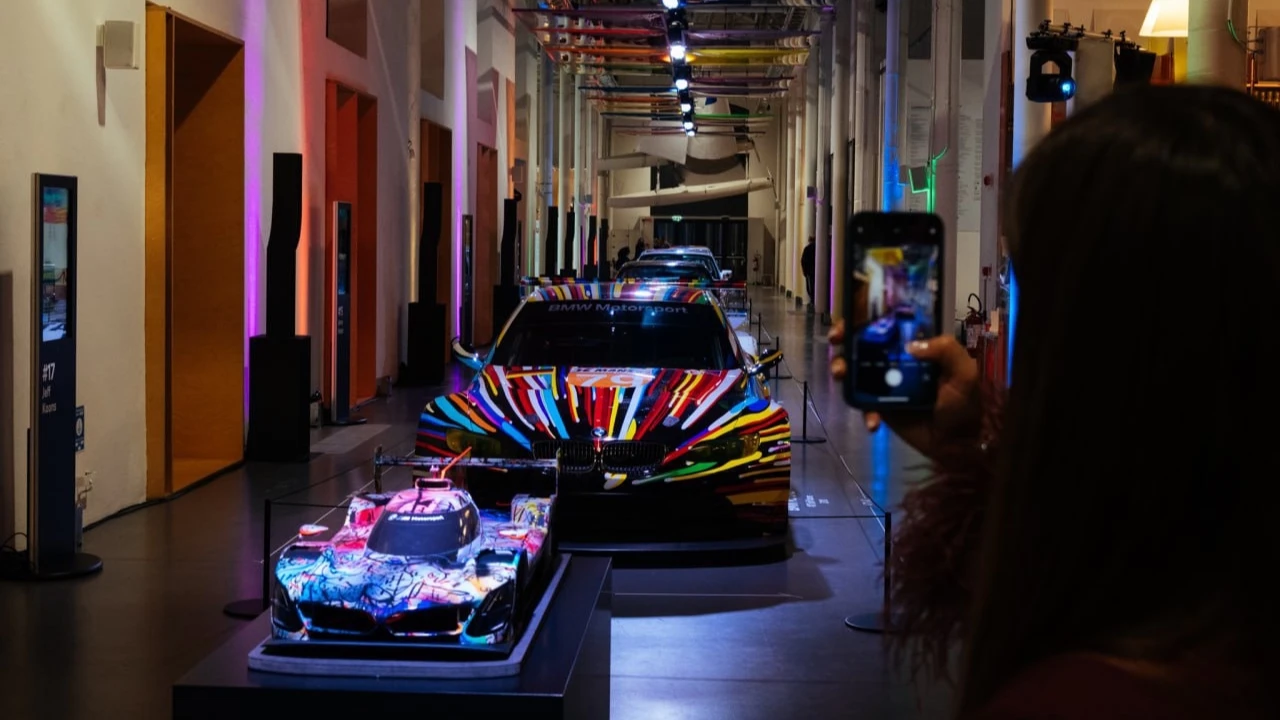 Мировое турне BMW Art Cars