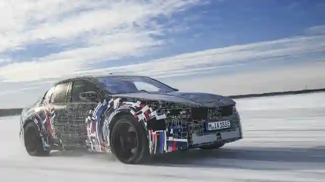 Инновационная концепция BMW M eDrive