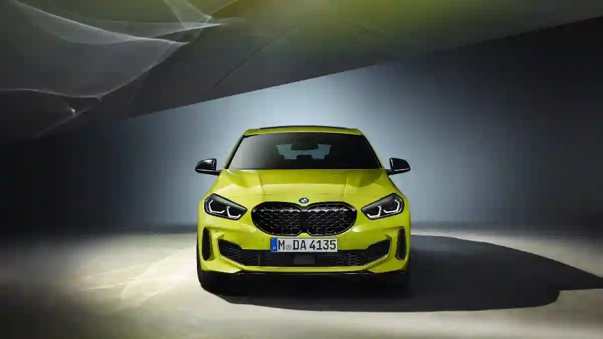 Для тех, кто был занят: старт производства BMW i4 и другие яркие события недели.