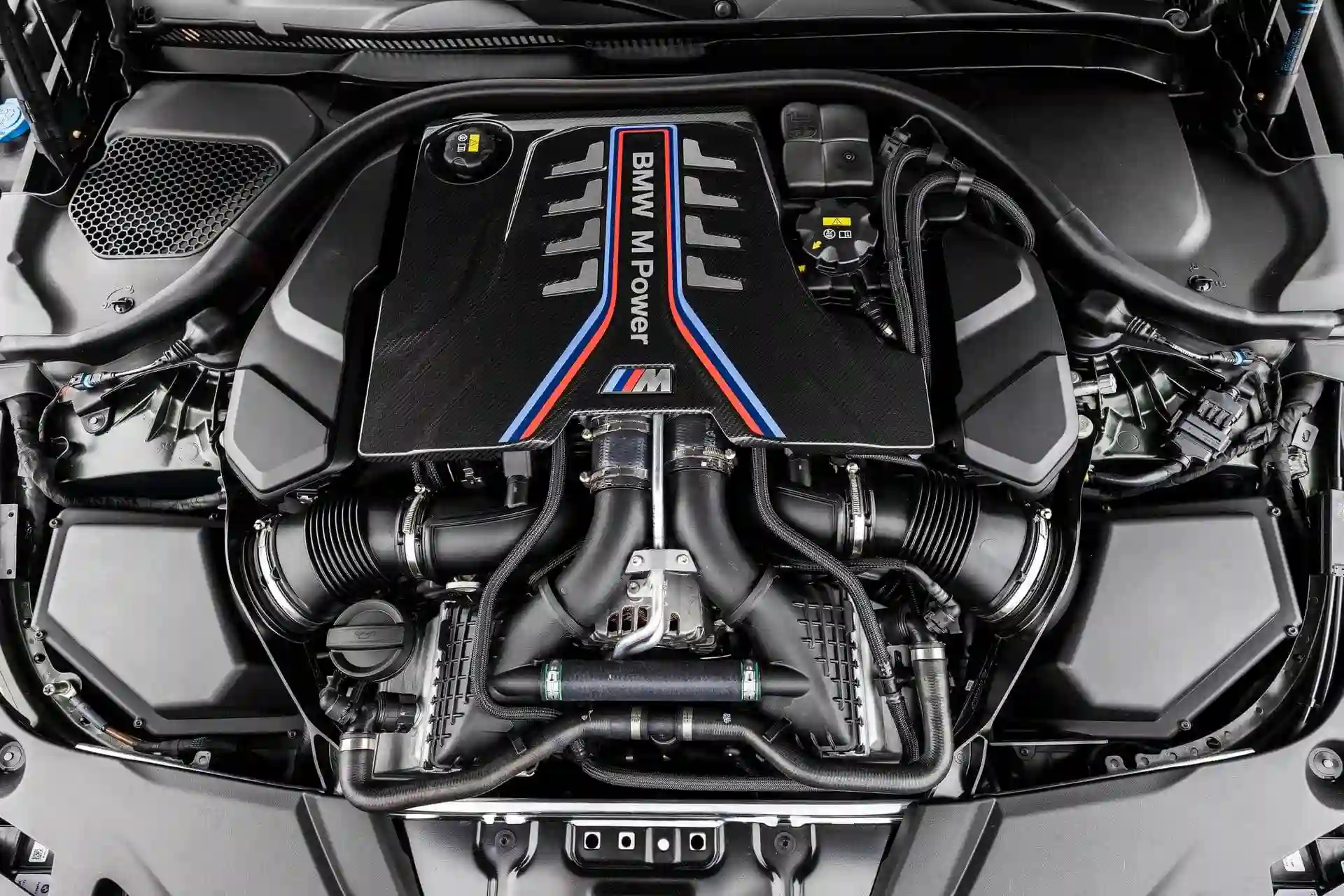 Автомобили BMW M сохранят рядные шестицилиндровые двигатели и V8 как минимум до 2030 года