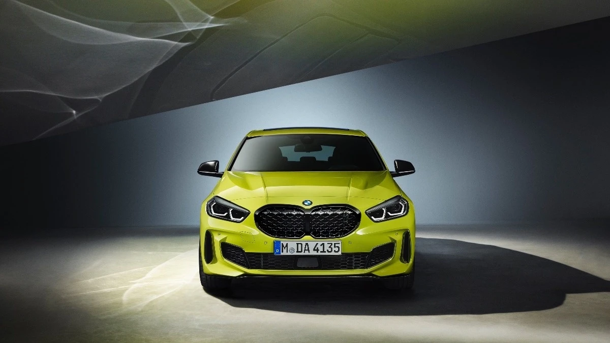 Для тех, кто был занят: старт производства BMW i4 и другие яркие события недели.